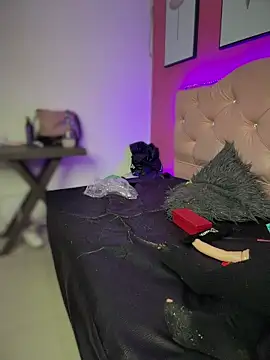 Karolaiin LS online show from February 11, 8:14 pm