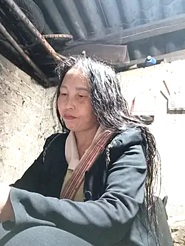 lena-cute online show from February 14, 1:30 pm