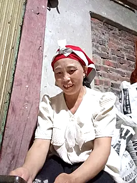 lena-cute online show from April 20, 11:13 am