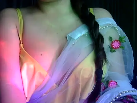 anvika 1709 online show from April 11, 5:50 pm