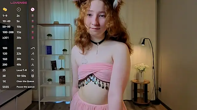 MaraButtrey online show from May 19, 1:56 am