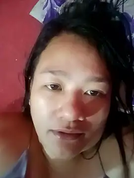 UrLovelyWetPussy online show from March 27, 1:33 pm