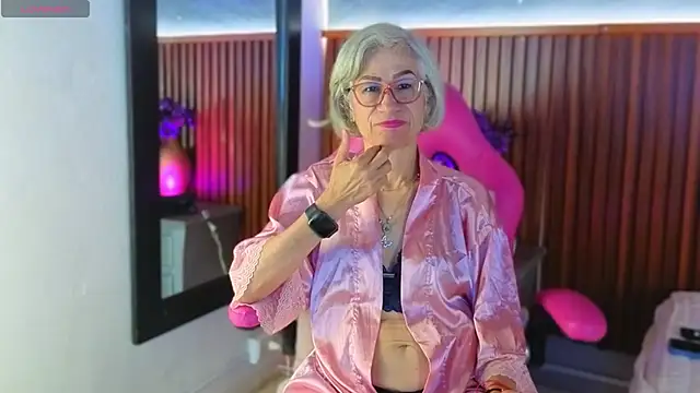 miss monserrate01 online show from April 22, 1:56 pm