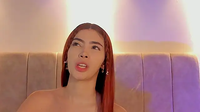  Laura saenz1 online show from April 24, 12:51 pm