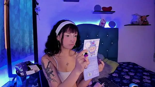 Gemma honey online show from April 21, 1:50 pm