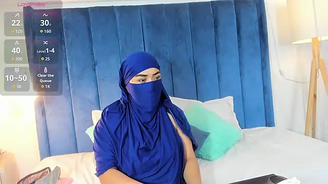 fatimarab   online show from March 18, 3:20 am