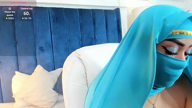 fatimarab   online show from April 18, 3:32 am