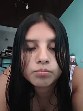 Snapshot of Salome_Vivas chatting on May 19, 9:54 pm Salome Vivas online show from May 19, 9:54 pm