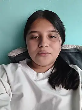 Snapshot of Salome_Vivas chatting on May 28, 3:31 pm Salome Vivas online show from May 28, 3:31 pm