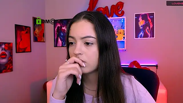 jennifer sheil online show from March 3, 10:21 am