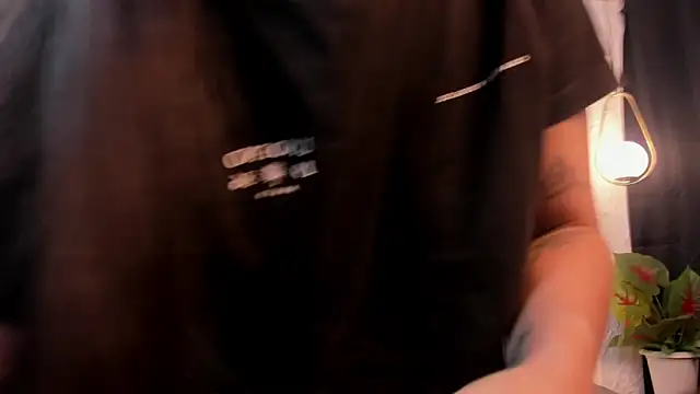 violet scott  online show from March 5, 10:11 am