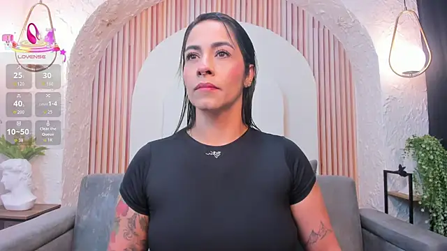 violet scott  online show from April 20, 9:56 am