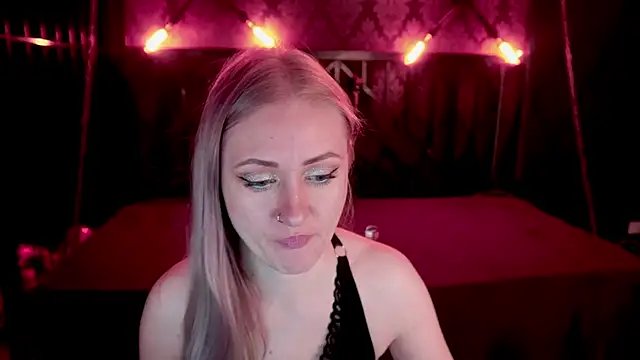 DramaQuenns online show from April 23, 6:03 am