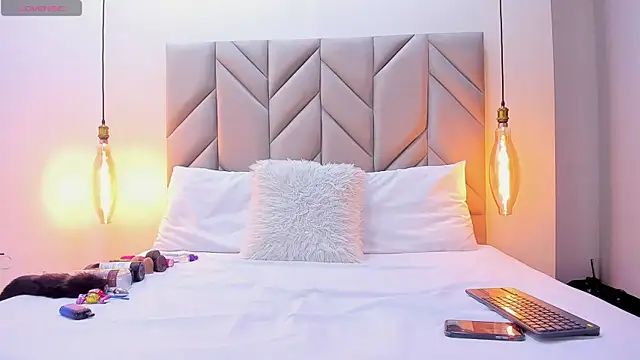 IsabellaFoox online show from March 24, 1:27 pm