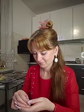 LanaBananaa  online show from March 6, 9:33 pm