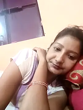 Ayesharani1 online show from April 15, 3:35 am