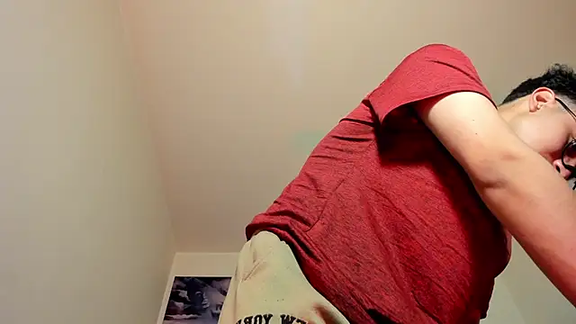 Adonibaskerville4 online show from April 20, 2:31 pm