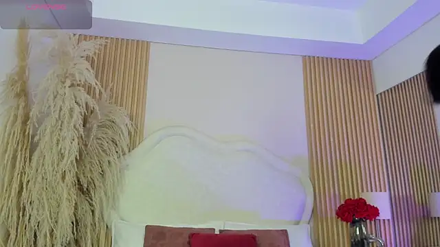 rebeca taylor online show from April 23, 3:08 am