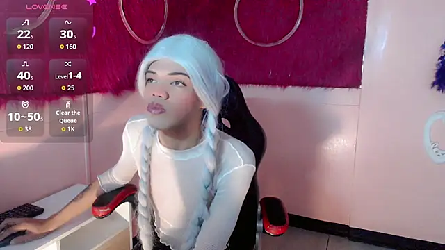 Andrea Pop  online show from February 24, 7:23 pm