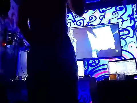 Snapshot of gaviota8842 chatting on February 22, 10:03 am gaviota8842 online show from February 22, 10:03 am