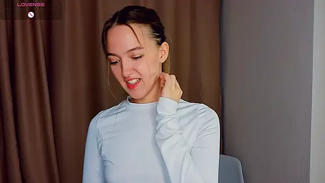 SupakuChan online show from February 14, 8:49 pm