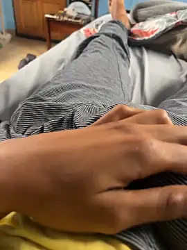 youngsterSA223 online show from April 13, 9:48 am