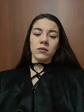 OnlyLeiLa online show from March 14, 6:35 pm