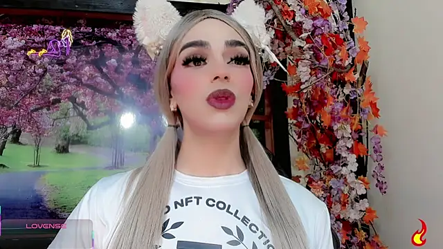 Maddye Fox online show from April 11, 7:18 pm