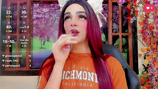 Snapshot of Maddye_Fox chatting on April 28, 7:30 pm Maddye Fox online show from April 28, 7:30 pm