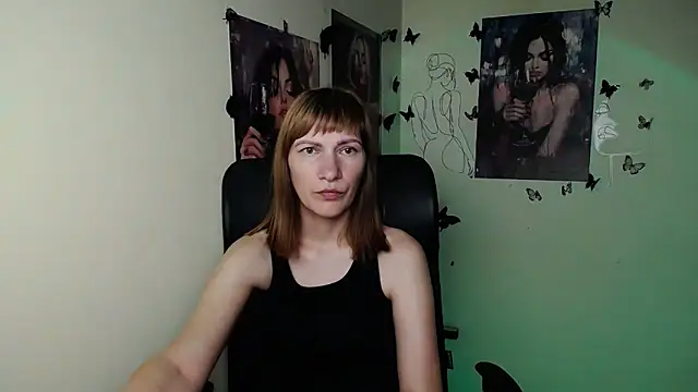 Snapshot of Rosalinda_ro chatting on June 20, 12:19 pm Rosalinda ro online show from June 20, 12:19 pm