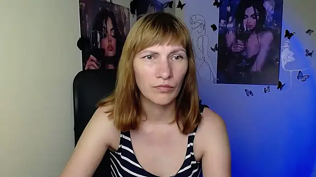 Snapshot of Rosalinda_ro chatting on June 24, 12:26 pm Rosalinda ro online show from June 24, 12:26 pm