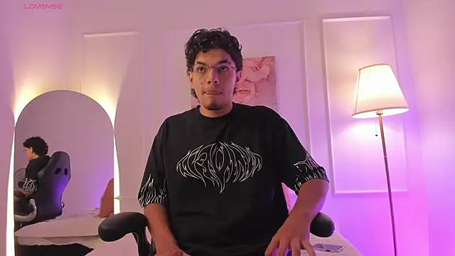 Axel Creed online show from February 22, 2:45 am