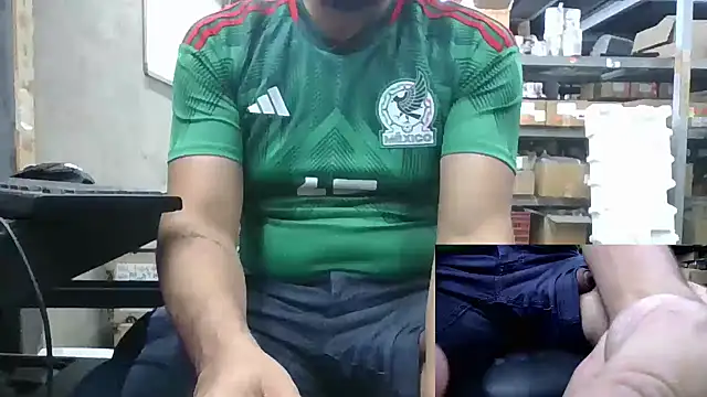 Snapshot of Inxekt chatting on June 24, 2:38 pm Inxekt online show from June 24, 2:38 pm