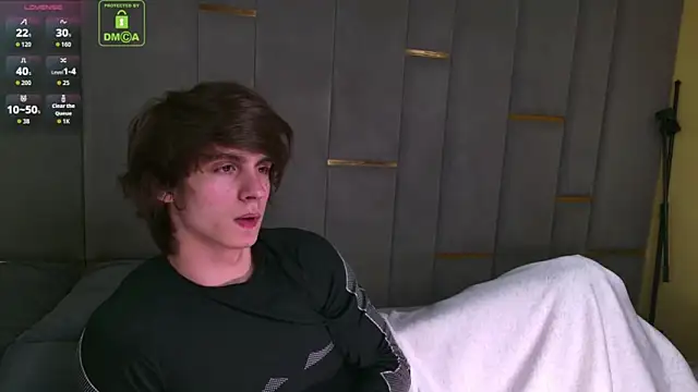 HoogWilder online show from March 16, 8:13 pm