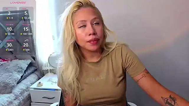 MusaGoldyn online show from April 12, 6:24 pm