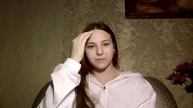 YuniNeko online show from April 19, 6:10 pm