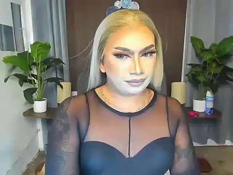 AmandaFlaire  online show from July 11, 12:41 pm