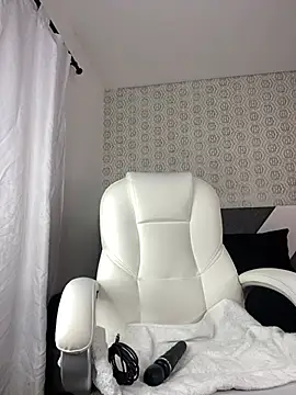 Mia rivers   online show from February 20, 7:36 pm