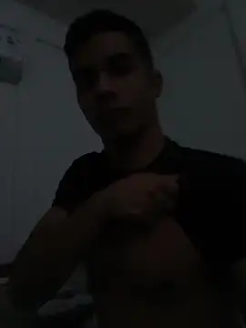 Snapshot of josephboy chatting on February 20, 5:35 pm josephboy online show from February 20, 5:35 pm