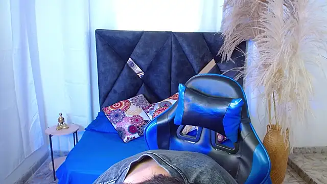 nikoo 18 online show from March 16, 1:26 pm