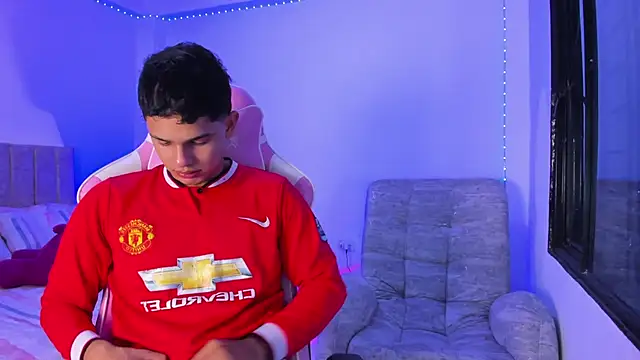 Adrian Prime  online show from April 13, 6:57 pm