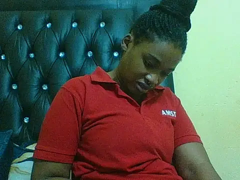 Snapshot of Juicylipss88 chatting on February 23, 10:34 am Juicylipss88 online show from February 23, 10:34 am