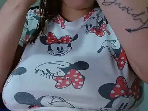 sendy VeryDirty online show from February 23, 11:13 pm