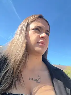 BabyKathy online show from April 7, 11:10 am