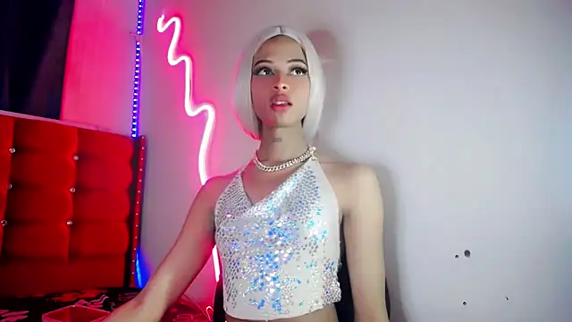 DahliaGill online show from April 23, 1:18 am