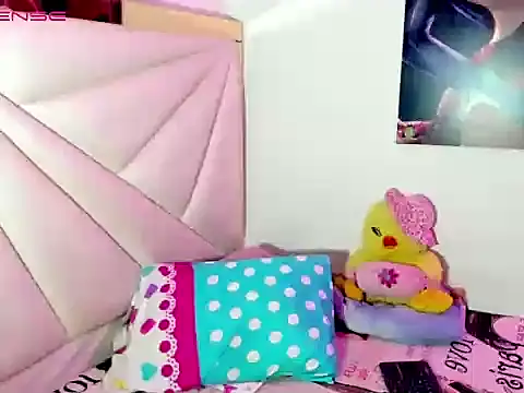 ale-noah online show from April 18, 3:32 am