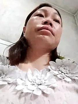 Snapshot of cong1122 chatting on March 3, 11:21 pm cong1122 online show from March 3, 11:21 pm