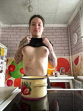 chilhorny online show from February 10, 4:38 am