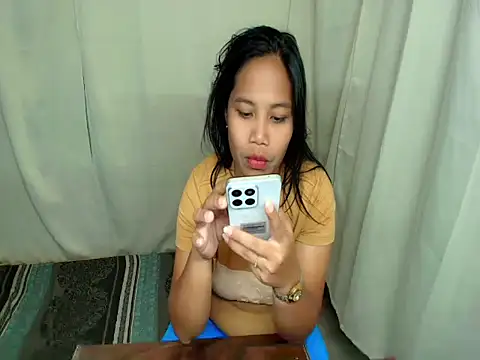 Black novaaa online show from April 3, 12:25 pm