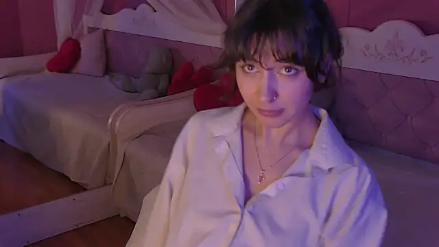 AngelaCox online show from April 20, 6:16 am